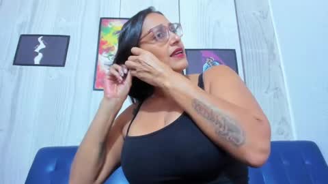 Snapshot of miss_bobbies chatting on 23, 5, 2026 Naty online show from 23, 5, 2026