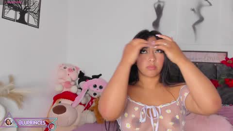 Snapshot of miss_brunette_ chatting on 6, 2, 2025 lucy 3 online show from 6, 2, 2025