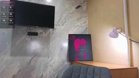 Sandy online show from 5, 10, 2025