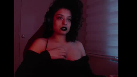 Miss Carmila online show from 6, 10, 2025