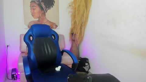 Snapshot of miss_channellx chatting on 25, 10, 2025 miss_channellx online show from 25, 10, 2025