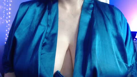 Snapshot of miss_daniels chatting on 11, 1, 2025 liza online show from 11, 1, 2025