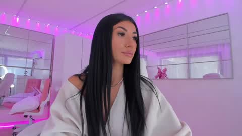 Snapshot of miss_diamond__ chatting on 9, 4, 2026 miss_diamond__ online show from 9, 4, 2026