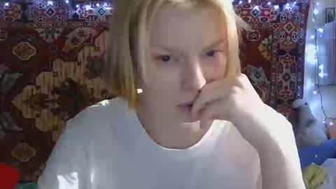 Elis online show from 26, 9, 2025