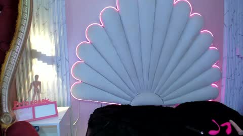 Snapshot of miss_evans_ chatting on 7, 4, 2026 miss_evans_ online show from 7, 4, 2026