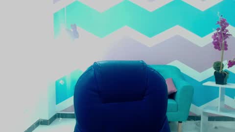 Snapshot of miss_honey1 chatting on 10, 2, 2025 miss_honey1 online show from 10, 2, 2025