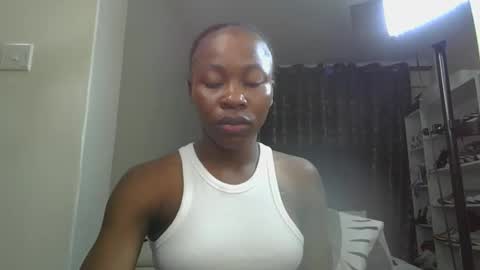 Miss Kiarrafit online show from 5, 1, 2026