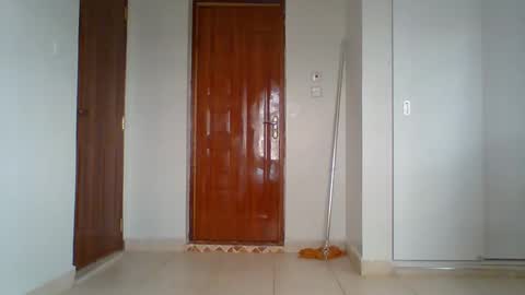 kiki online show from 2, 11, 2025