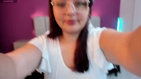 Snapshot of miss_kloee chatting on 10, 6, 2026 Kloe online show from 10, 6, 2026