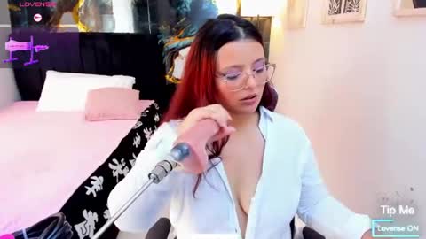 Snapshot of miss_kloee chatting on 24, 7, 2026 Kloe online show from 24, 7, 2026