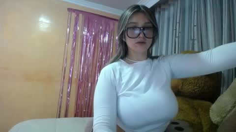 lilieth  online show from 2, 3, 2025