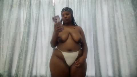 Snapshot of miss_m205 chatting on 29, 12, 2024 miss_m205 online show from 29, 12, 2024