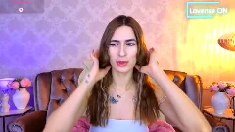 Snapshot of miss_martini chatting on 15, 11, 2025 online show from 15, 11, 2025