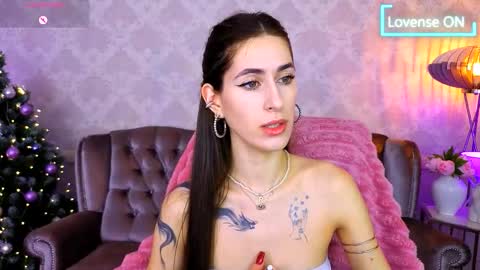 Snapshot of miss_martini chatting on 14, 12, 2025 online show from 14, 12, 2025