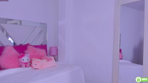 Snapshot of miss_megan__ chatting on 15, 12, 2024 online show from 15, 12, 2024