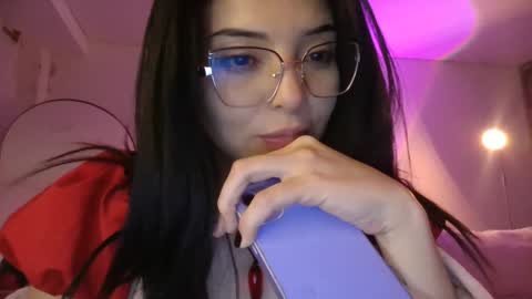 Alejandra online show from 21, 9, 2025