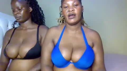 Snapshot of miss_milly1 chatting on 15, 4, 2026 MILLY online show from 15, 4, 2026