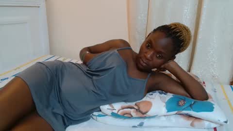 Snapshot of miss_monroee chatting on 3, 5, 2026 monroe online show from 3, 5, 2026
