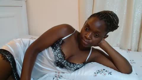 Snapshot of miss_monroee chatting on 12, 5, 2026 monroe online show from 12, 5, 2026