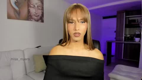 Goddess Myers  thumb up is important for me kisses  online show from 30, 10, 2025