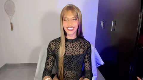 Snapshot of miss_myers chatting on 10, 3, 2026 Goddess Myers thumb up is important for me kisses online show from 10, 3, 2026