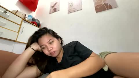 Snapshot of miss_peachyxxx chatting on 22, 5, 2026 Lyn online show from 22, 5, 2026