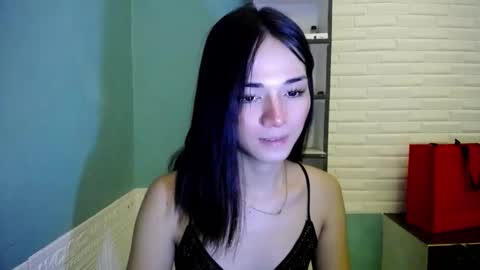 Snapshot of miss_rona_xoxo chatting on 1, 5, 2026 Rona online show from 1, 5, 2026