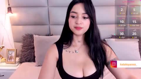 onlyfanskataleyaross online show from 29, 9, 2025