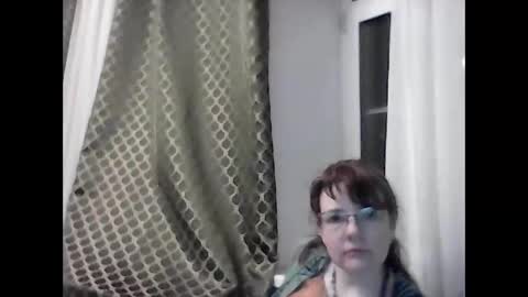 miss sandrax online show from 4, 3, 2026