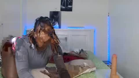 Snapshot of miss_sherry chatting on 16, 3, 2026 Daddys Girl online show from 16, 3, 2026