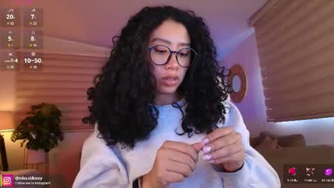 Snapshot of miss_sidney chatting on 13, 6, 2026 Amy Olivera online show from 13, 6, 2026
