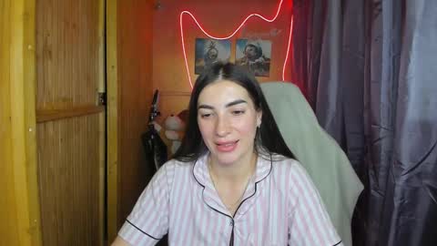 Snapshot of miss_tasy chatting on 19, 2, 2025 Melanie January 15th is my birthday there will be an interesting show online show from 19, 2, 2025