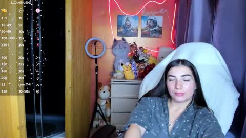 Snapshot of miss_tasy chatting on 27, 9, 2025 Melanie January 15th is my birthday there will be an interesting show online show from 27, 9, 2025