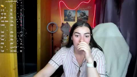 Snapshot of miss_tasy chatting on 6, 10, 2025 Melanie January 15th is my birthday there will be an interesting show online show from 6, 10, 2025