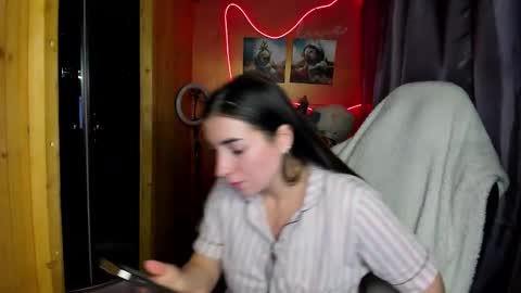 Snapshot of miss_tasy chatting on 31, 3, 2026 Melanie January 15th is my birthday there will be an interesting show online show from 31, 3, 2026