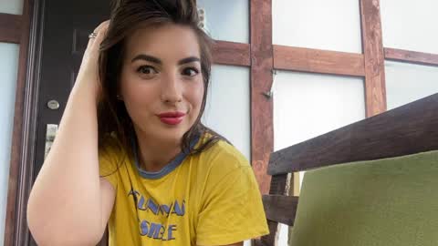 Snapshot of miss_tasy chatting on 9, 4, 2026 Melanie January 15th is my birthday there will be an interesting show online show from 9, 4, 2026