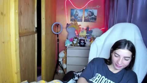 Snapshot of miss_tasy chatting on 14, 4, 2026 Melanie January 15th is my birthday there will be an interesting show online show from 14, 4, 2026