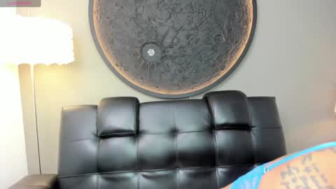 Vaiolette online show from 10, 1, 2025