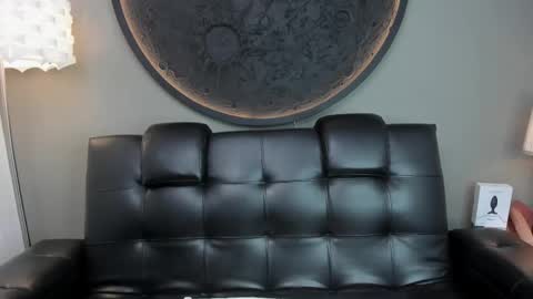 Vaiolette online show from 27, 2, 2025