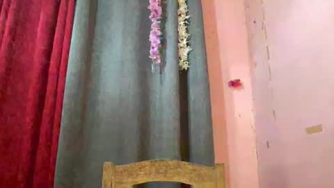 Snapshot of miss_veron_xoxo chatting on 30, 3, 2026 miss_veron_xoxo online show from 30, 3, 2026