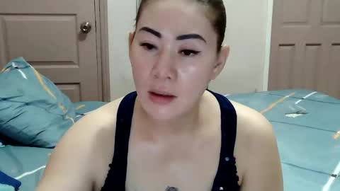 Snapshot of miss_zephyr chatting on 21, 2, 2026 HOT MOMMY ZEPHYR online show from 21, 2, 2026