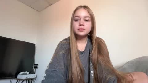 Ameliahs online show from 28, 10, 2025