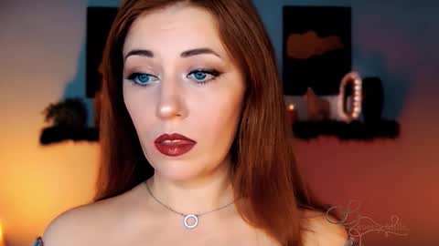 The divine Beverly online show from 15, 11, 2025