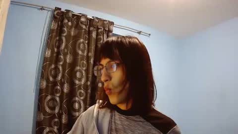 missbrithanyxxx online show from 11, 11, 2025
