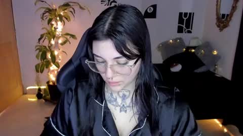 Snapshot of misscharlottte_18 chatting on 4, 12, 2024 Missy Charlottte. Hey remember to give me a thumbs up ty online show from 4, 12, 2024