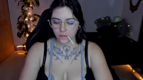 Snapshot of misscharlottte_18 chatting on 23, 12, 2024 Missy Charlottte. Hey remember to give me a thumbs up ty online show from 23, 12, 2024