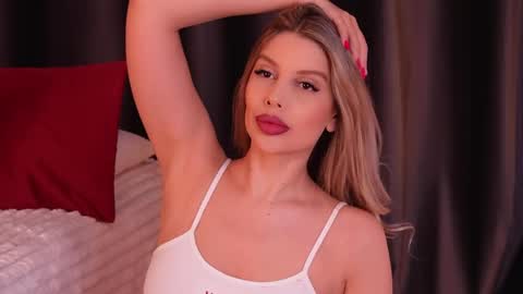 Snapshot of missclairee chatting on 1, 5, 2026 Claire online show from 1, 5, 2026