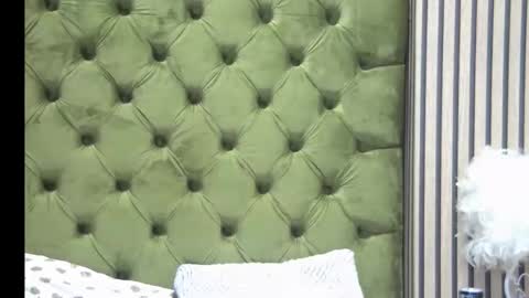 Snapshot of misselisabeth chatting on 26, 4, 2026 MissElisabeth online show from 26, 4, 2026