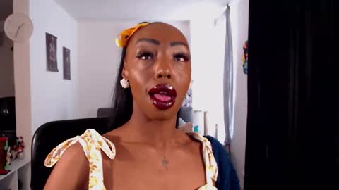 Snapshot of missemilie1 chatting on 17, 3, 2026 Emilie Diaz online show from 17, 3, 2026