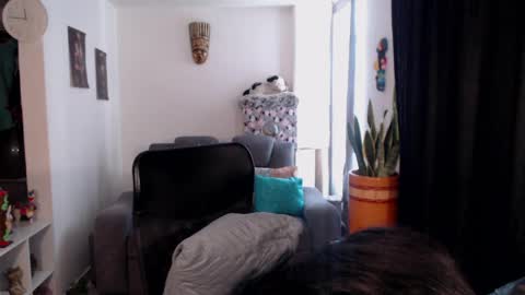 Snapshot of missemilie1 chatting on 8, 4, 2026 Emilie Diaz online show from 8, 4, 2026